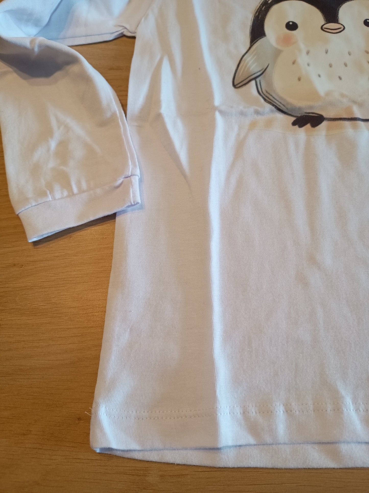 tshirt white pinguin girl